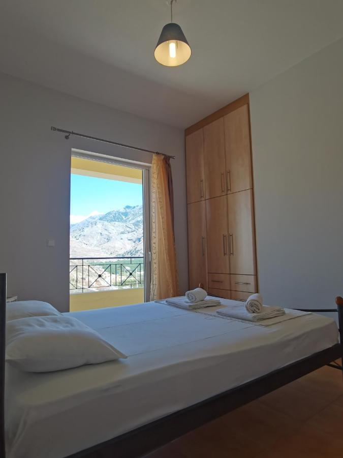Guest House Suga 1 Qeparo Exterior photo