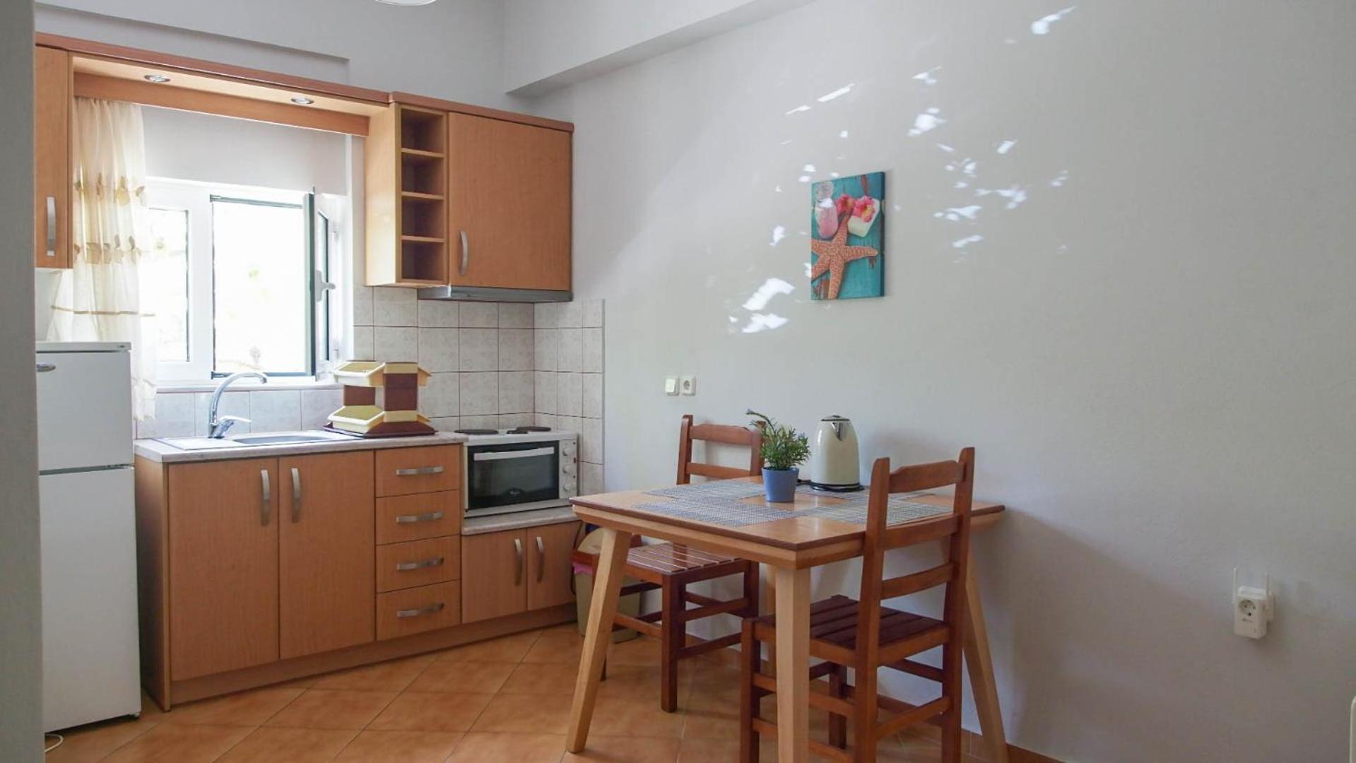 Guest House Suga 1 Qeparo Exterior photo