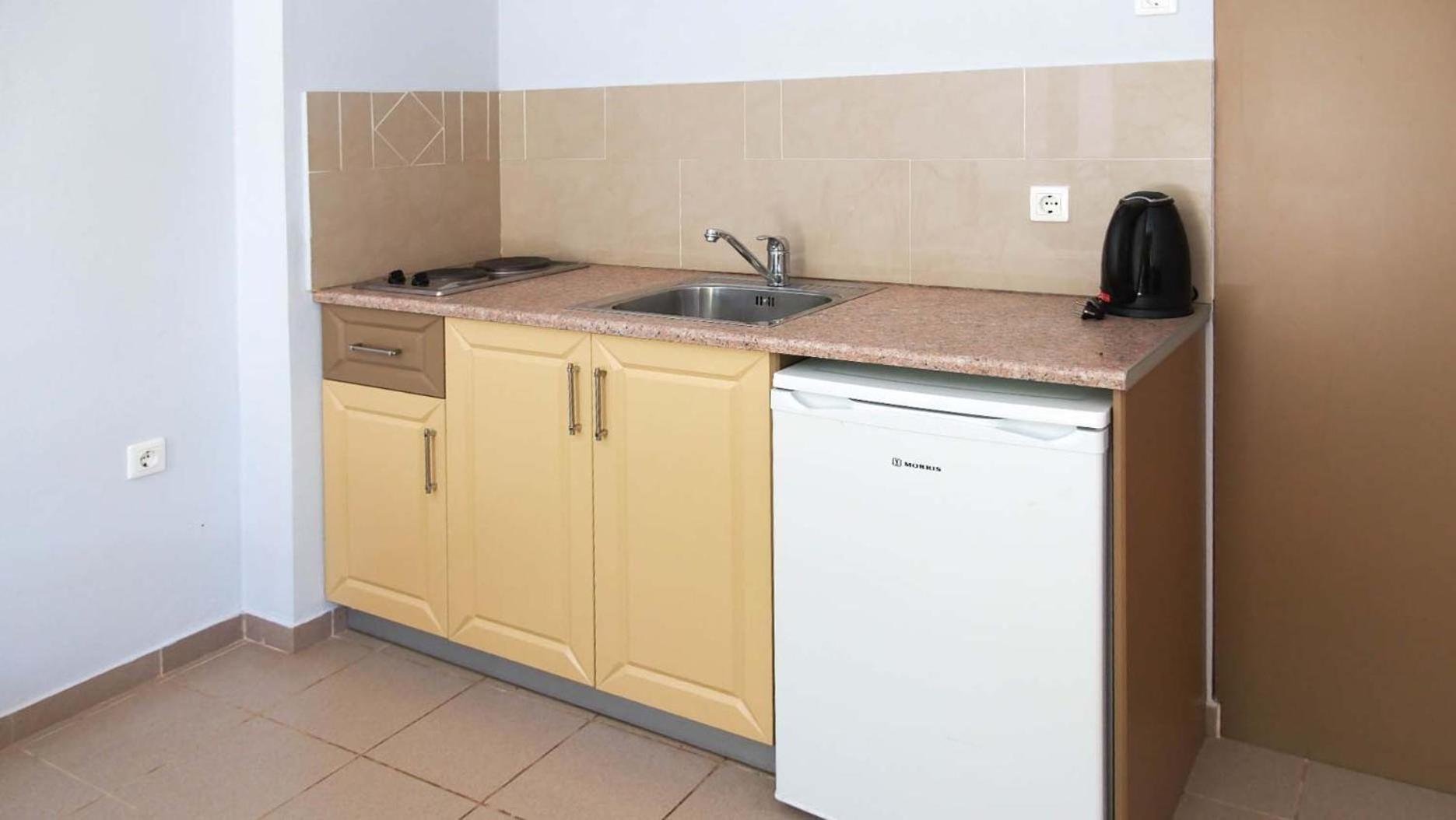 Guest House Suga 1 Qeparo Room photo